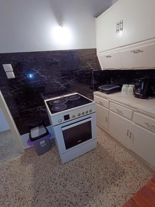 Appartement Marina Zea 피레아스 외부 사진