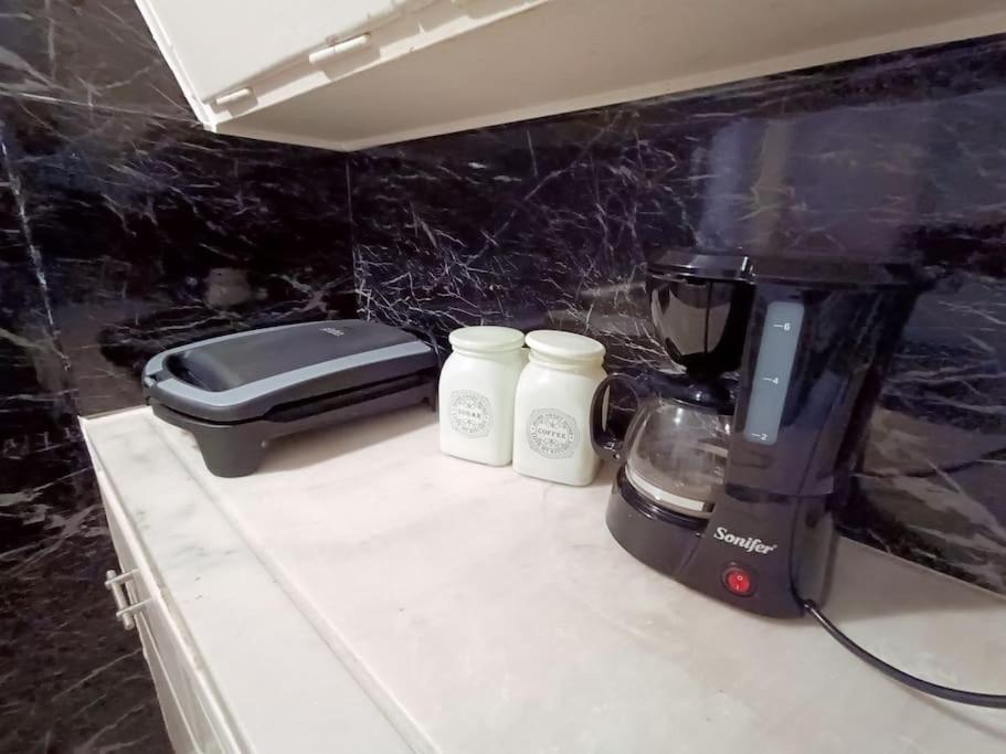 Appartement Marina Zea 피레아스 외부 사진